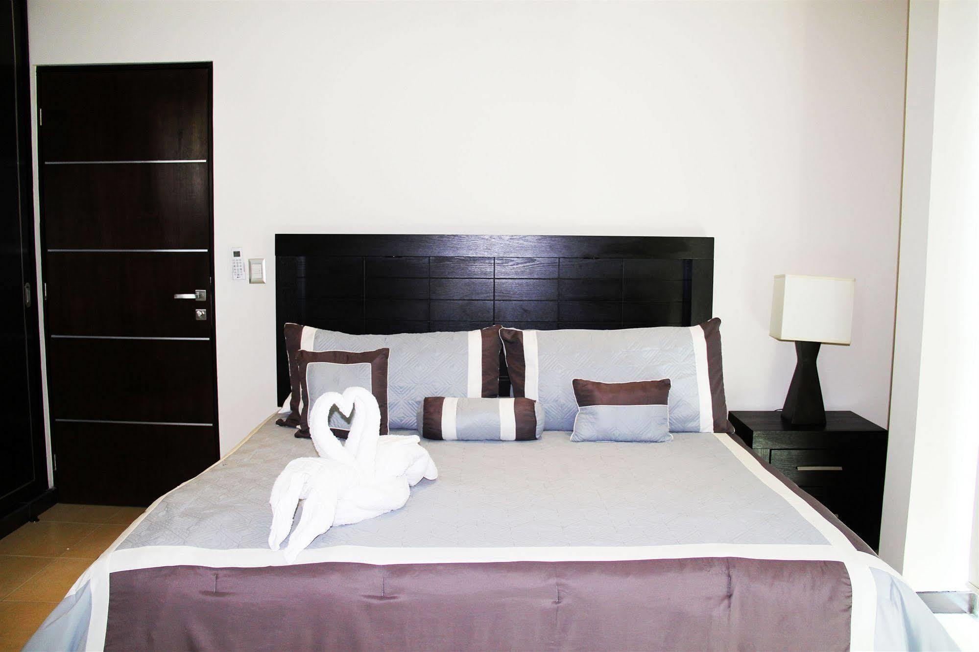 Condoplaza San Pedro Playa del Carmen Extérieur photo